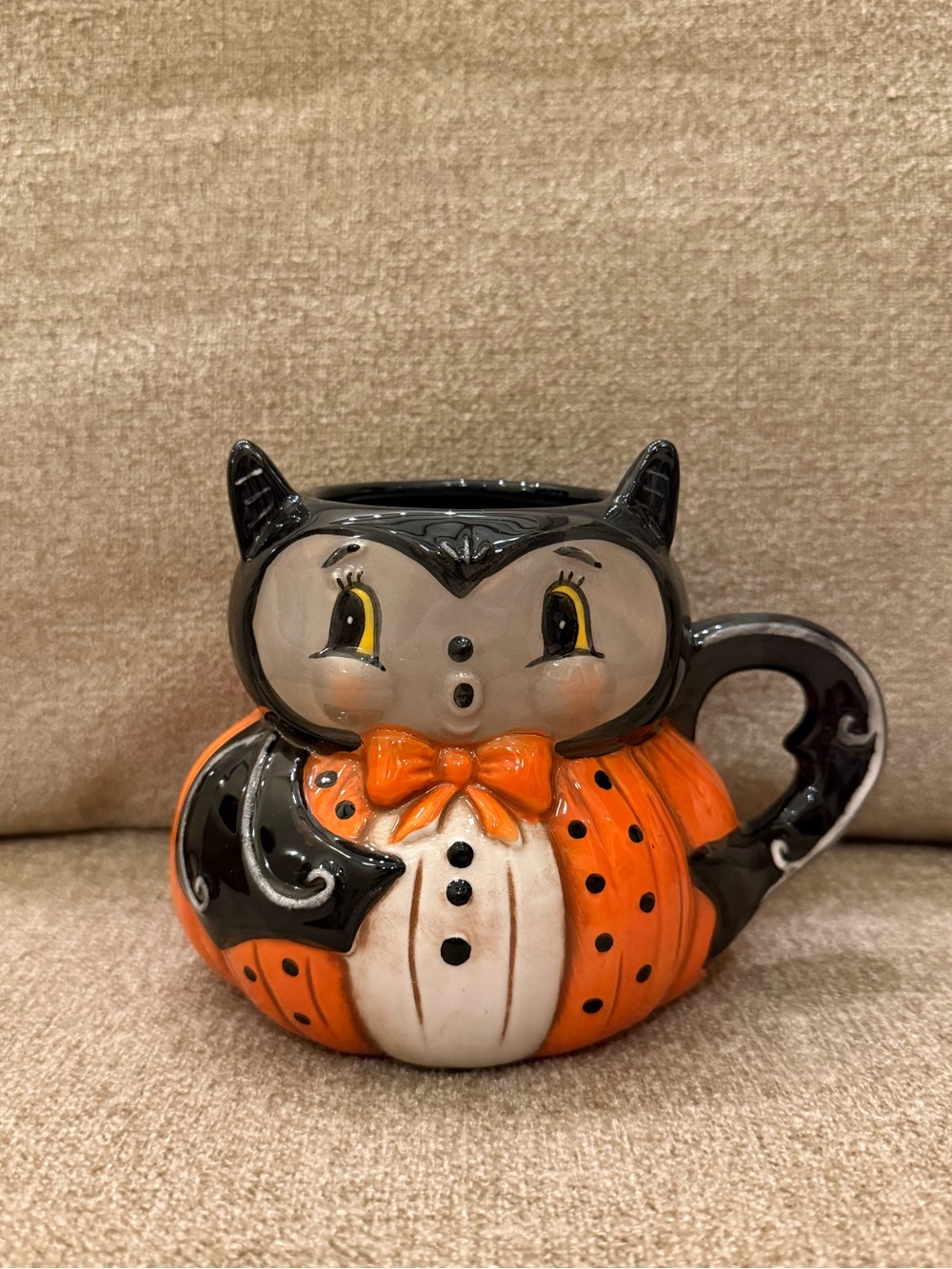 Johanna Parker Bat Vintage Halloween Ceramic Mug Brand New 2026